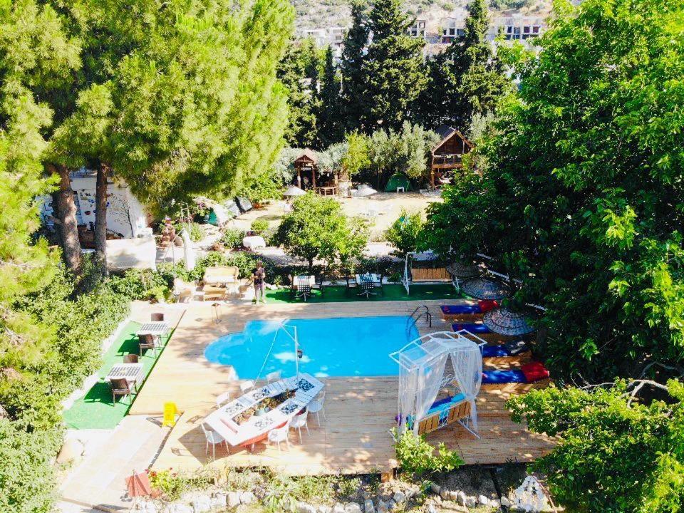 קוסדסי Mursel Garden Hotel מראה חיצוני תמונה