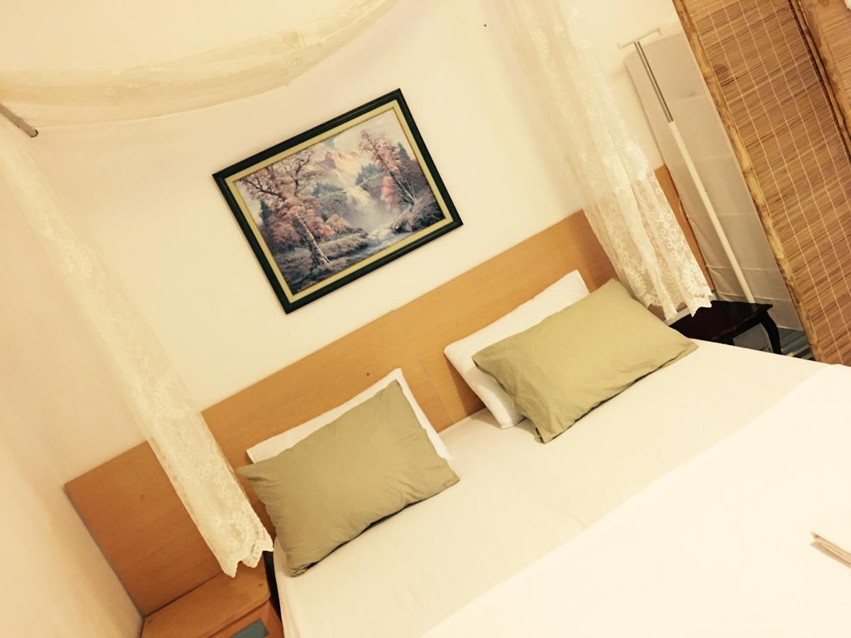 קוסדסי Mursel Garden Hotel מראה חיצוני תמונה